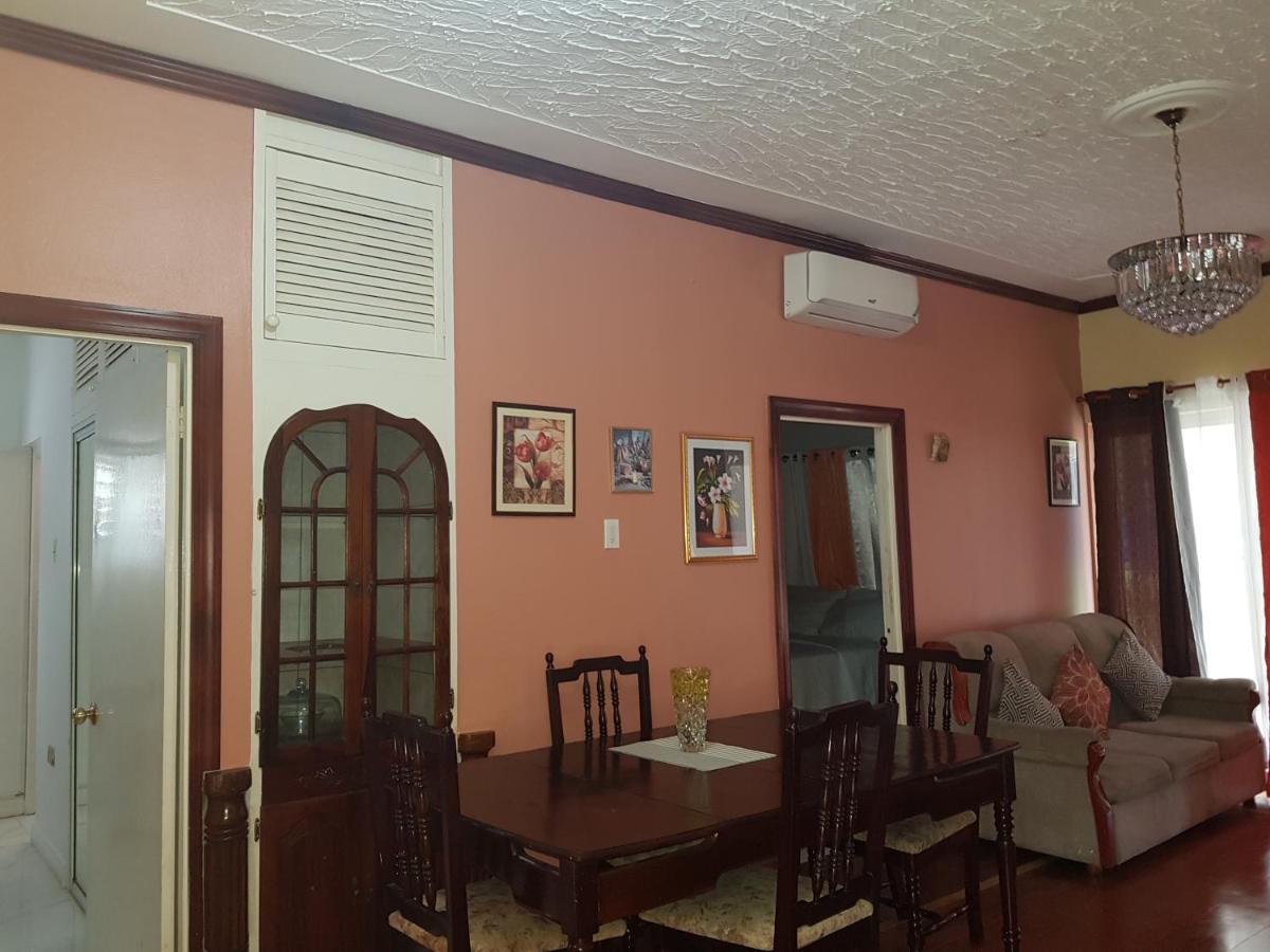 The Braemar Suite III New Kingston Exterior foto